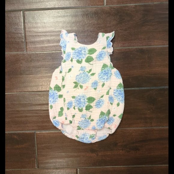 12/18 M Angel Dear Hydrangea Muslin Cotton Ruffle Bib Bubble Sunsuit Romper - Picture 1 of 10